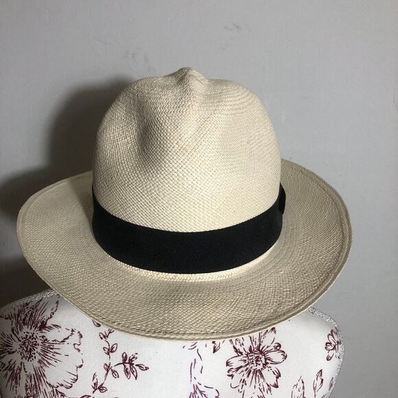 🌿 Genuine Montecristi Panama Hat – Hecho a Mano - Picture 4 of 8